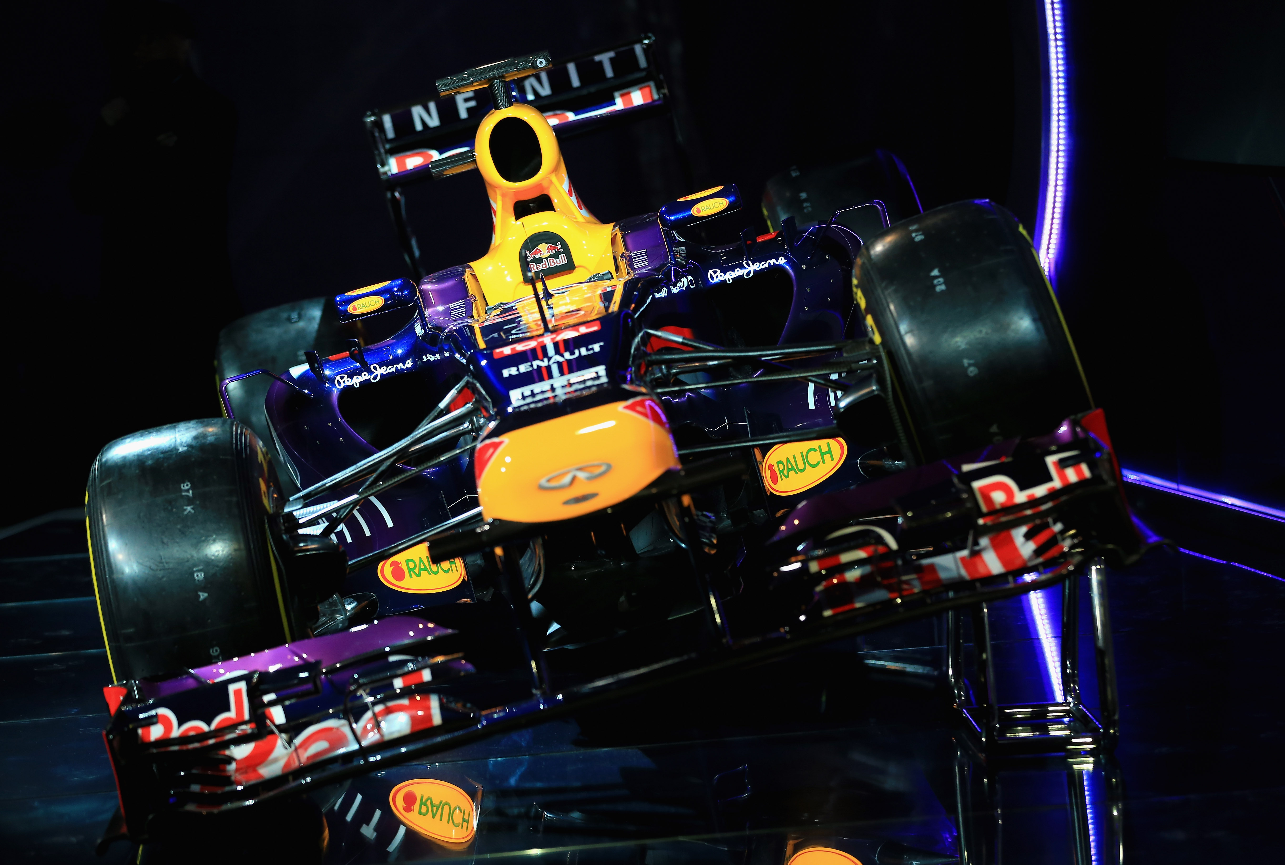 red-bull-rb9-wall-of-death.jpg